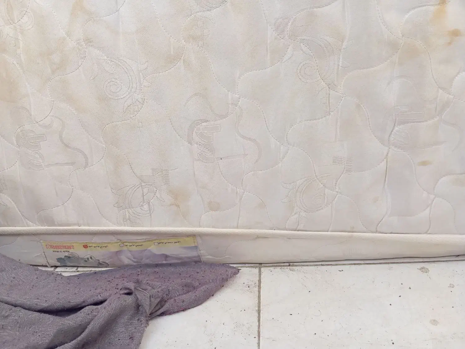 یه عدد تشک فنری یه نفری یه عدد دونفری|تشک تختخواب|یاسوج, |دیوار