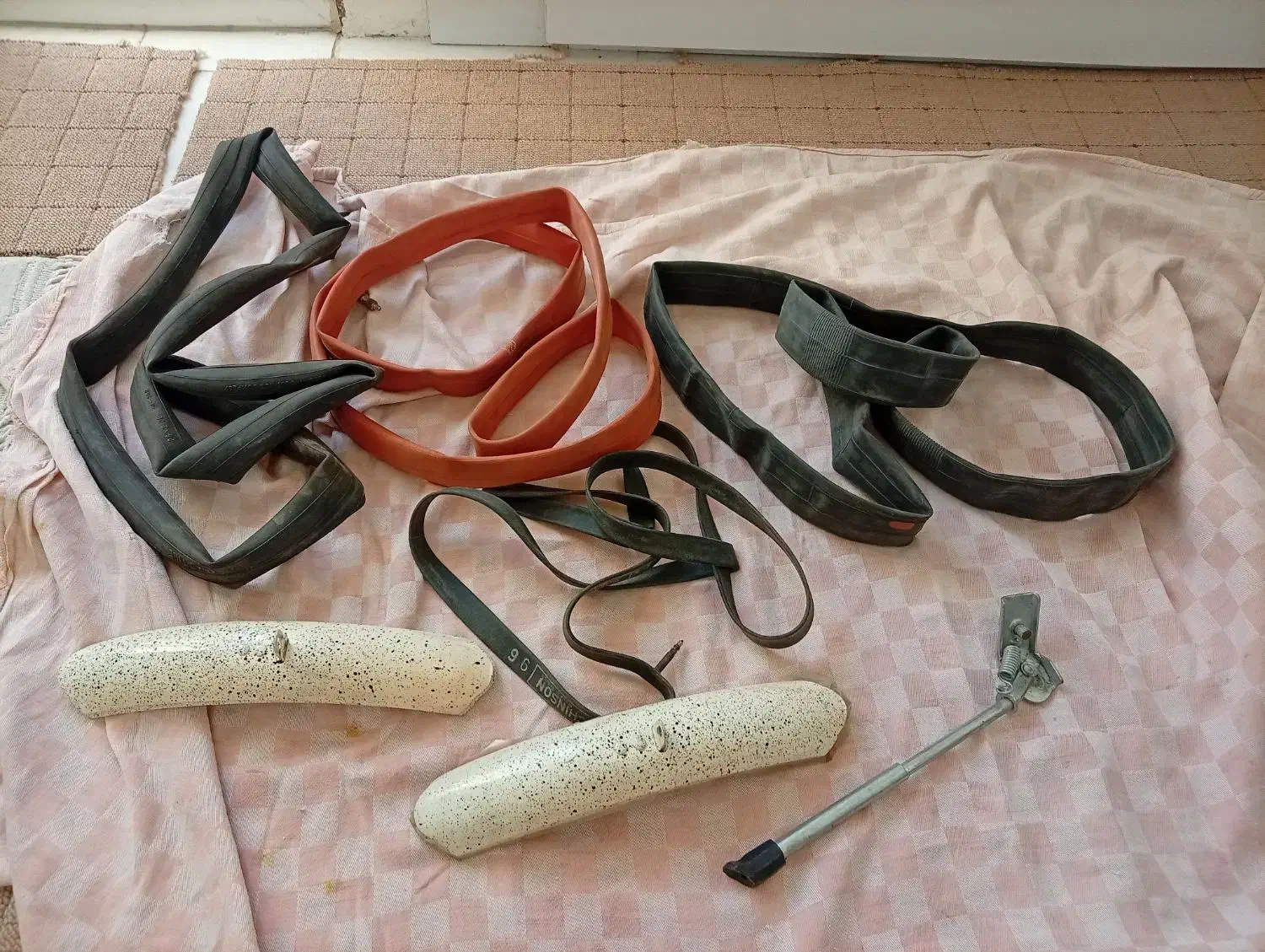 تیوب دوچرخه|دوچرخه، اسکیت، اسکوتر|مشهد, انقلاب|دیوار