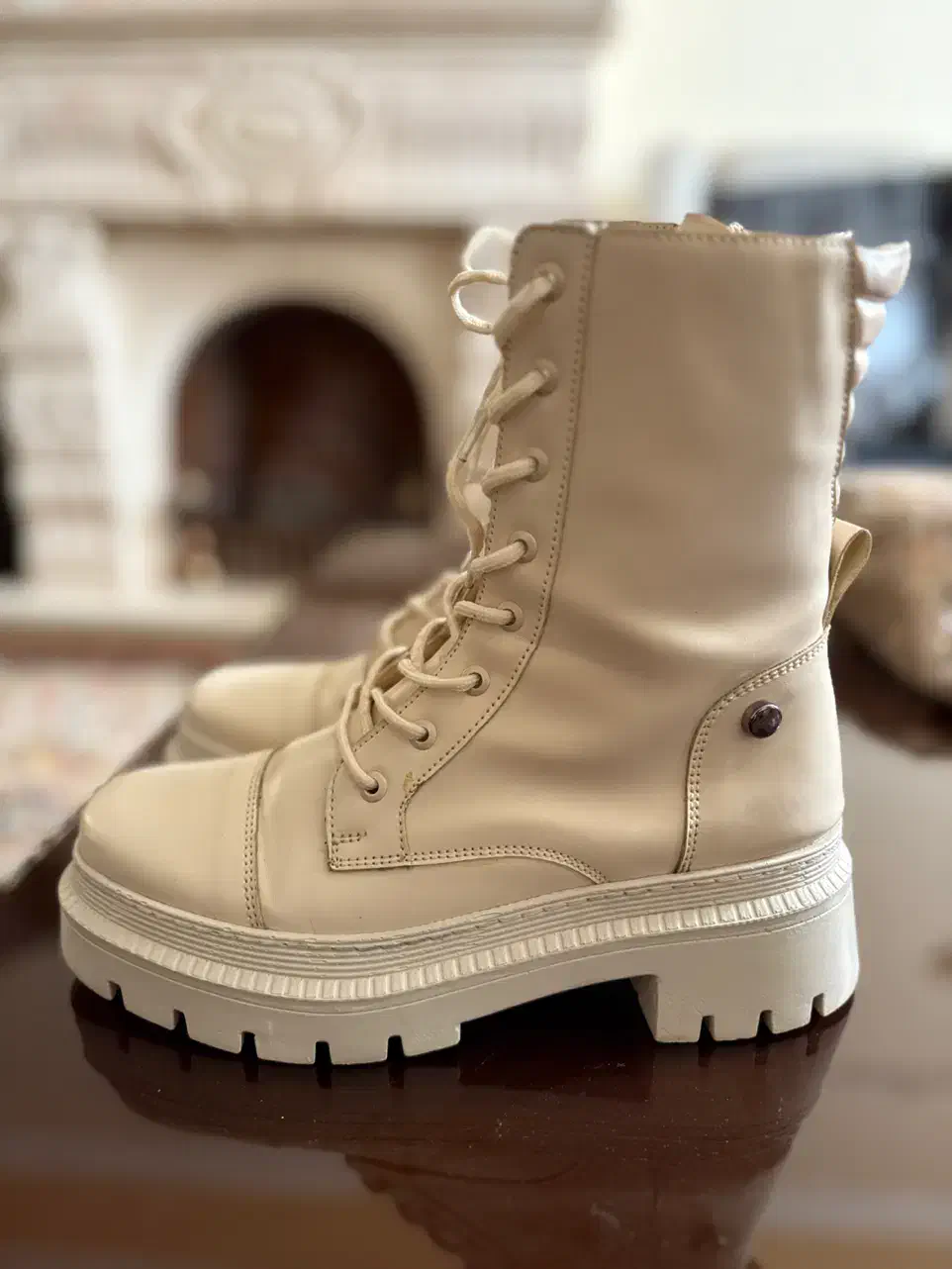 بوت ایرانی|کیف، کفش، کمربند|اردبیل, |دیوار