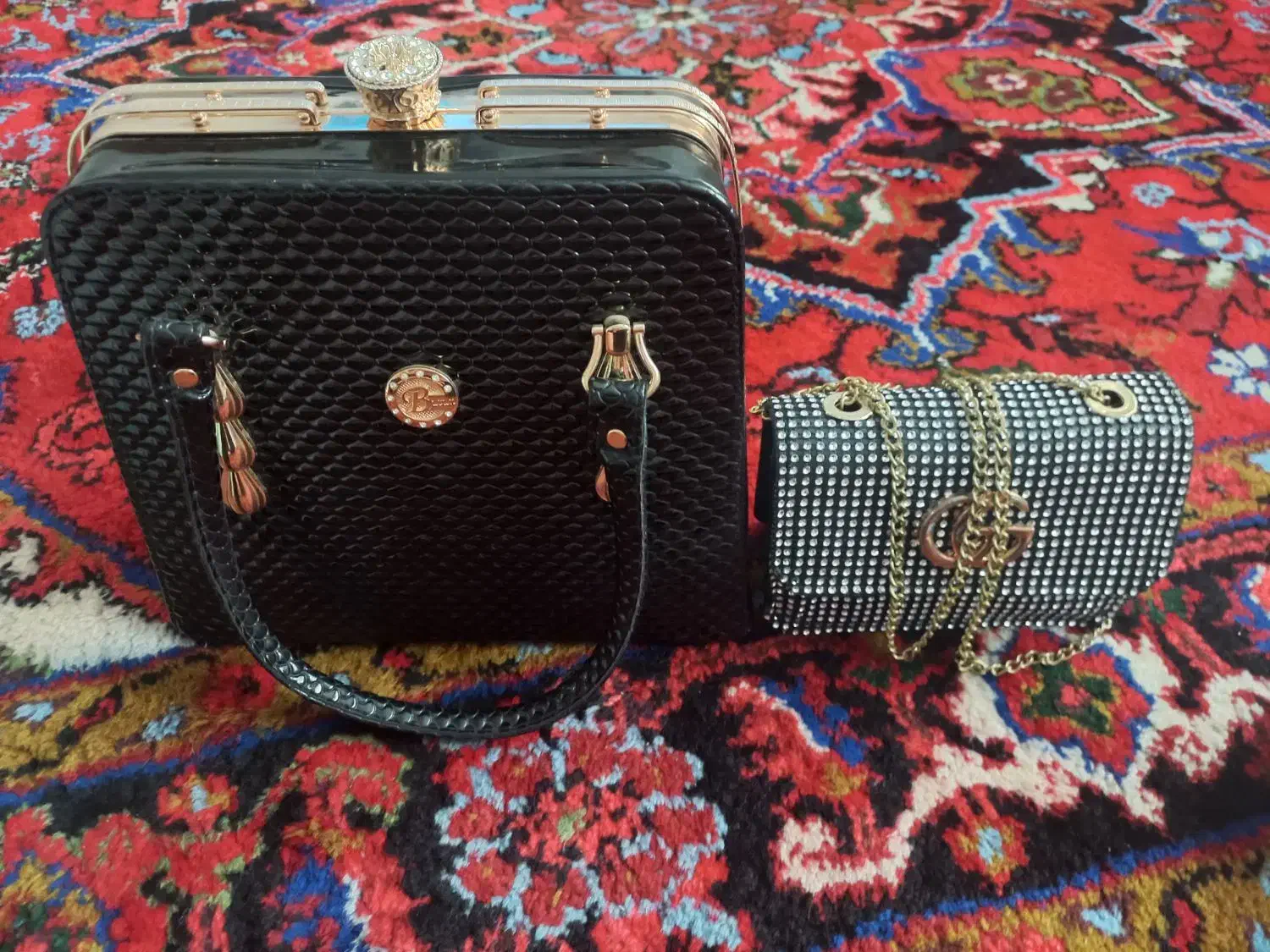 کیف مجلسی|کیف، کفش، کمربند|تبریز, |دیوار