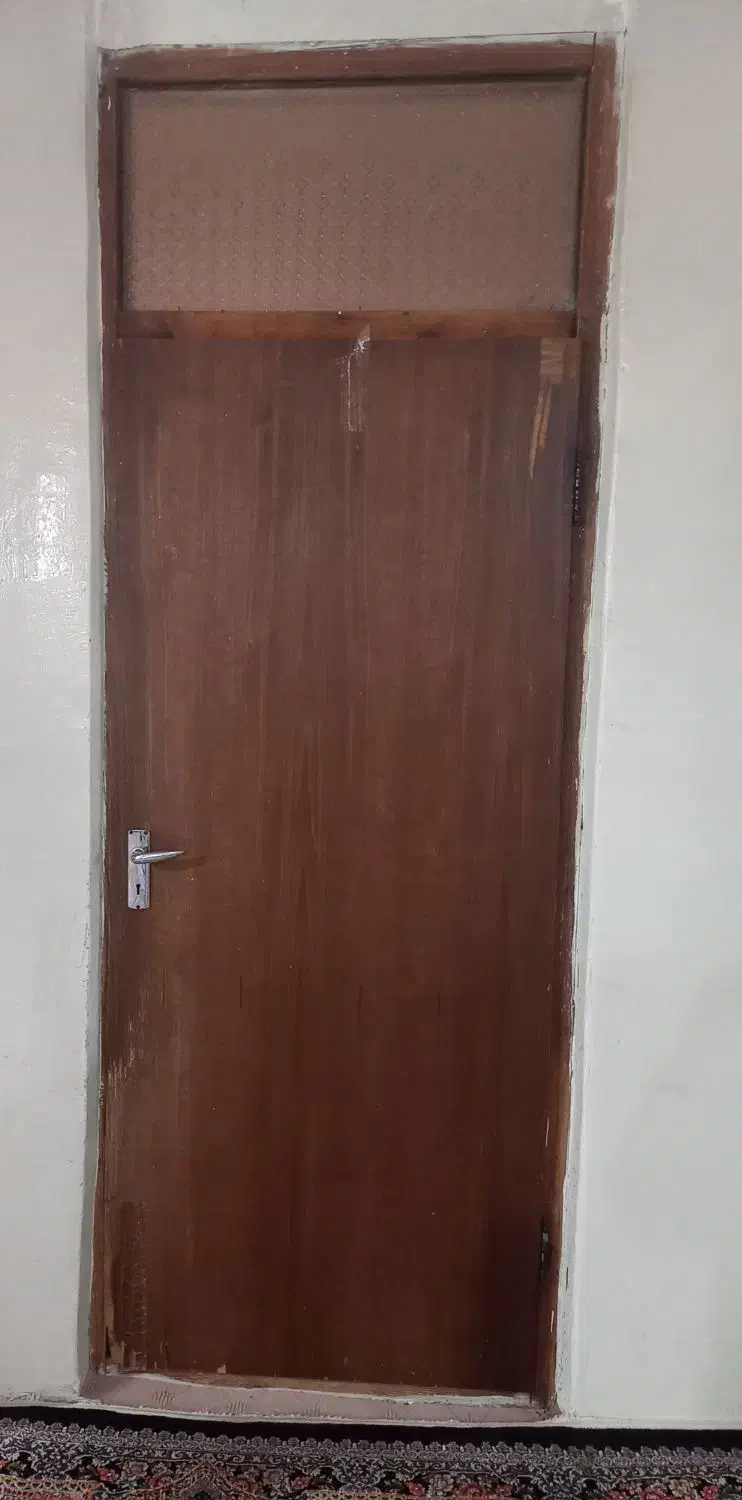 درب اتاق دوعدد با چهارچوب دونه ایی ۸۰۰|مصالح و تجهیزات ساختمان|لاهیجان, شهرک جانبازان|دیوار