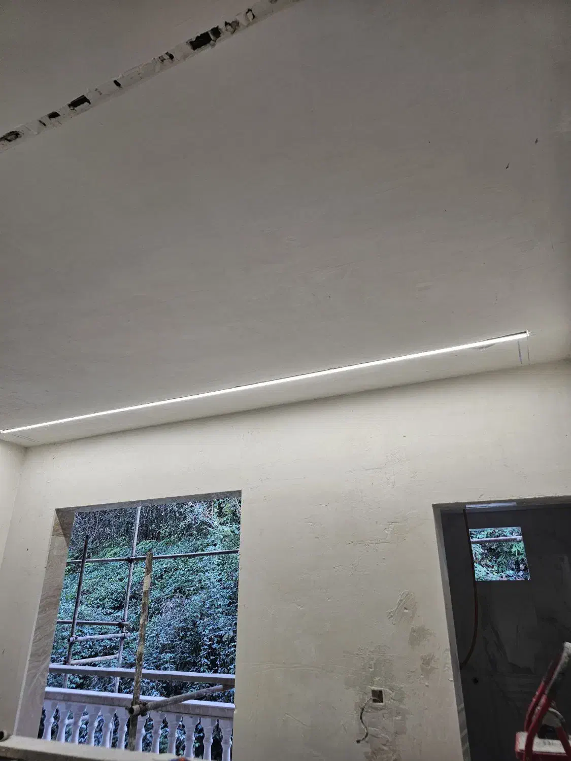 طراحی نورپردازی/ اجرای لاینر / اجرای لاین نوری رشت|خدمات پیشه و مهارت|رشت, پیرسرا|دیوار