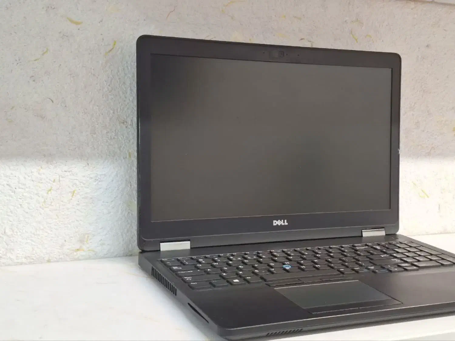 لپ تاپ اقتصادی مدل Dell 5570|رایانه همراه|قم, پردیسان|دیوار