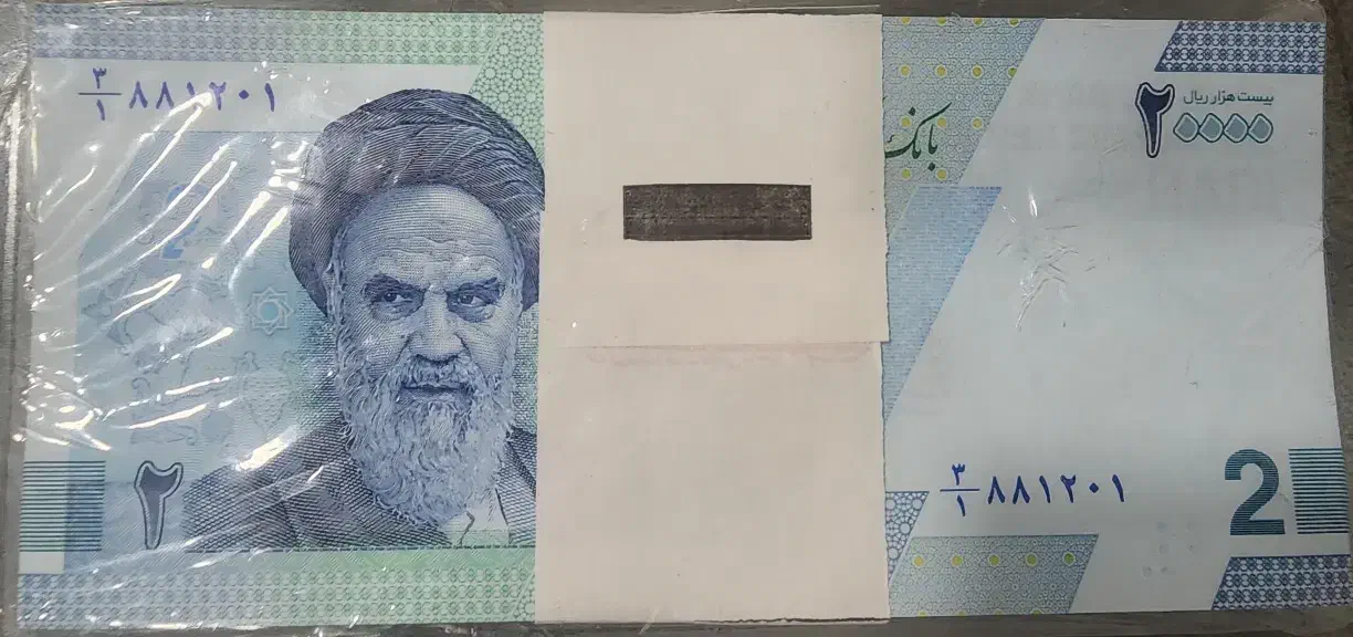 اسکناس ها و سکه های ناب و کمیاب قدیمی|کلکسیون سکه، تمبر، اسکناس|ایذه, |دیوار