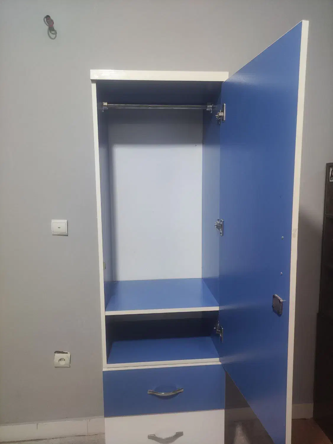 کمد لباسی/دراور/دوتیکه/آینه/رخت آویز|جاکفشی، کمد، دراور|بندرعباس, |دیوار