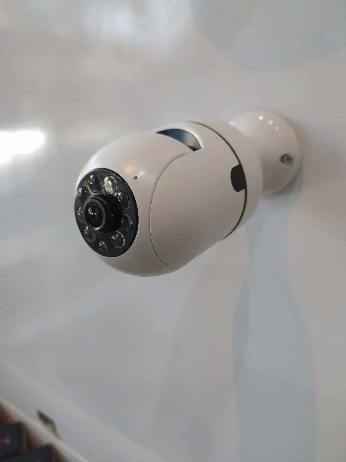 دوربین لامپی v380|دوربین مداربسته|قم, حاج زینل|دیوار