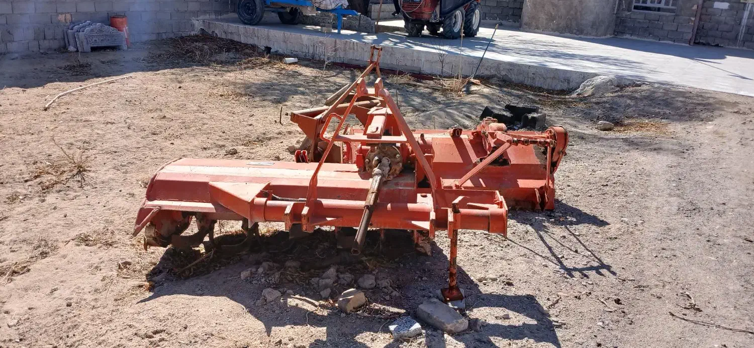 تیلر 30 پره کشابی رفسنجان شرکتی نو نو|ماشین‌آلات صنعتی|شهر بابک, |دیوار