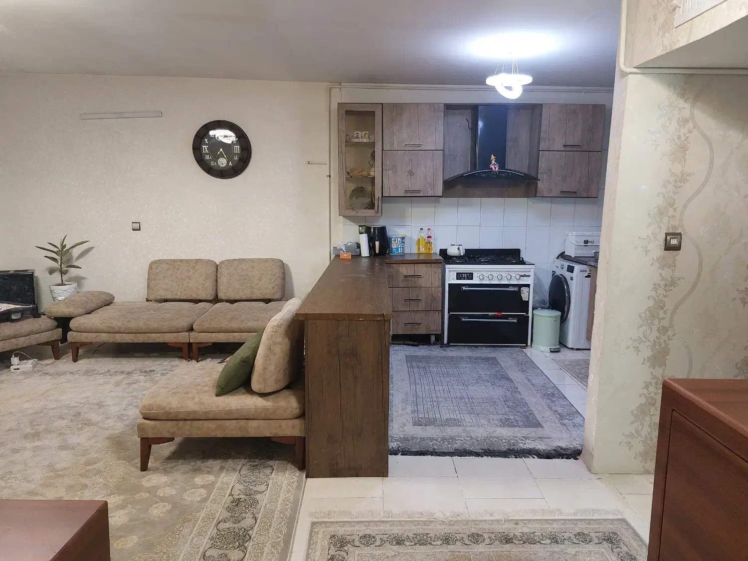 رهن و اجاره واحد ۷۸ متری فاز ۴ عرفان ۹|اجارهٔ آپارتمان|هشتگرد, شهرک ریحانه|دیوار