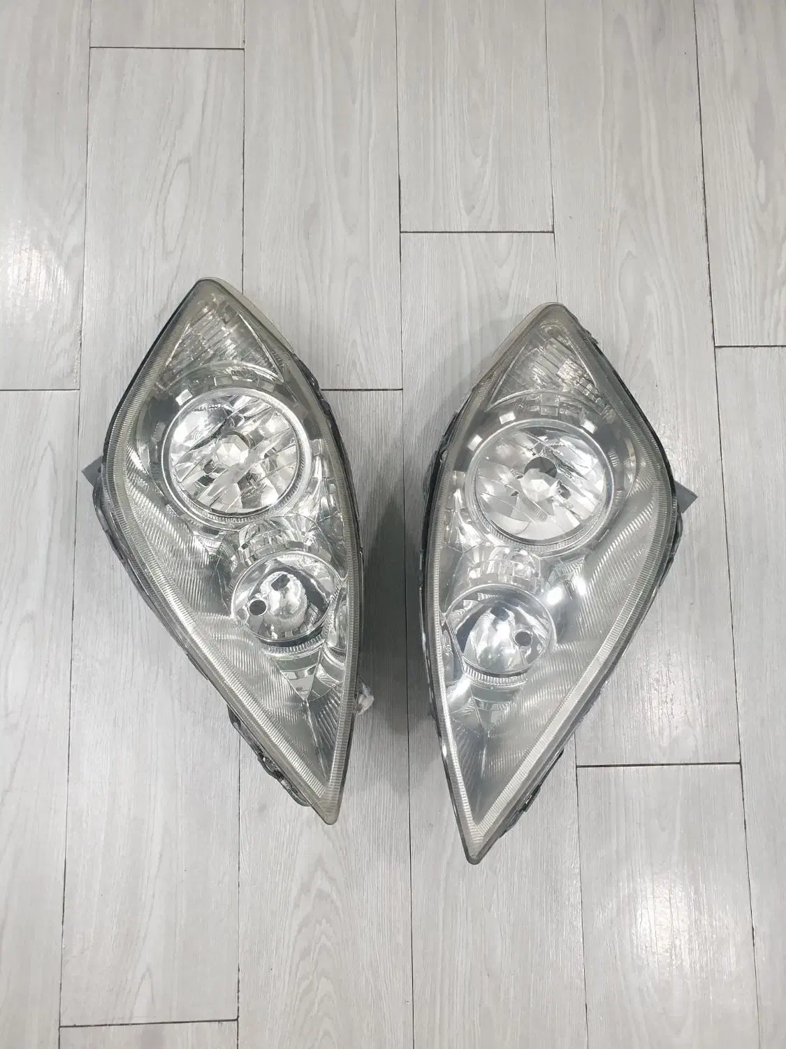 لوازم تیبا چراغ پیش پنجره|قطعات یدکی و لوازم جانبی|شیراز, گلشن|دیوار