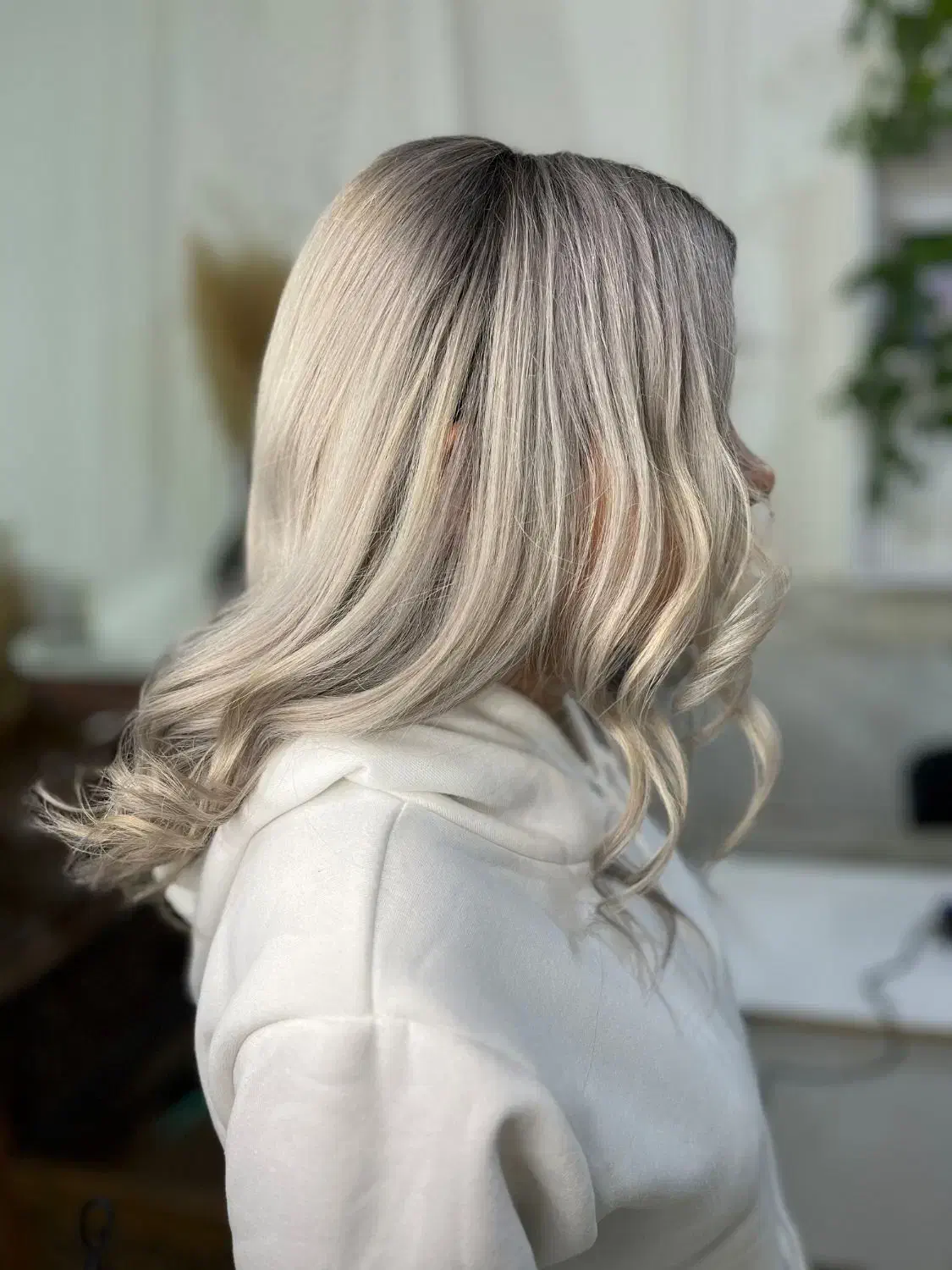 رنگ و لایت تخفیف ویژه و طرح چکی به مناسبت روز مادر|خدمات آرایشگری و زیبایی|نجفآباد, بازار|دیوار