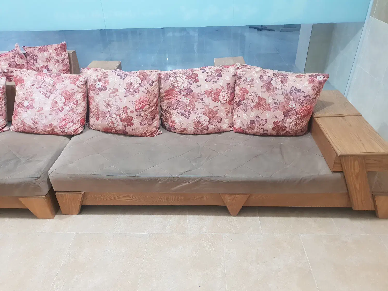 مبلمان دست دوم تمیز|مبلمان خانگی و میز عسلی|آباده, |دیوار