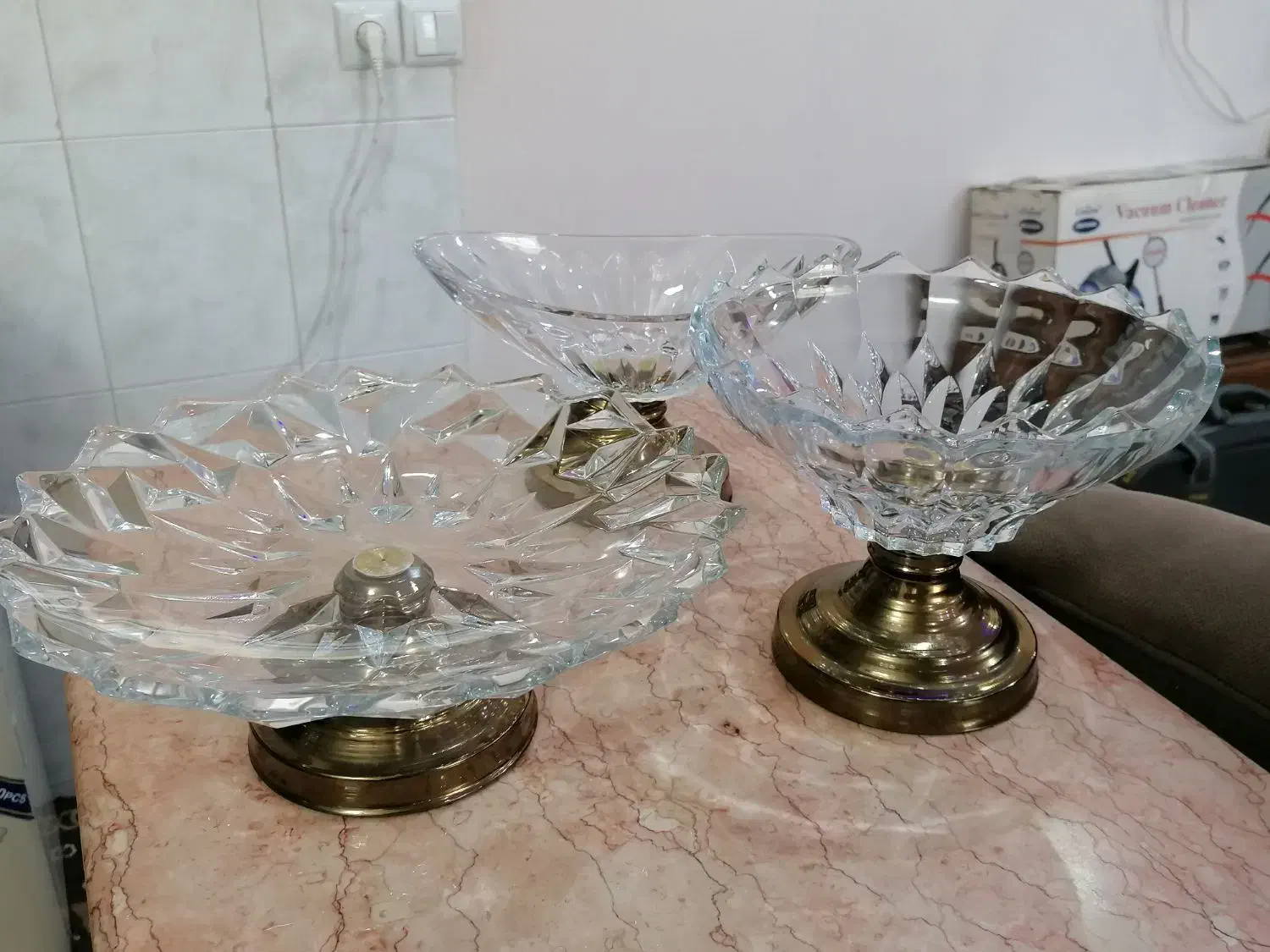 تعدادی ظروف آشپزخانه به قیمت مناسب|ظروف سرو و پذیرایی|شاهینشهر, نبوت|دیوار