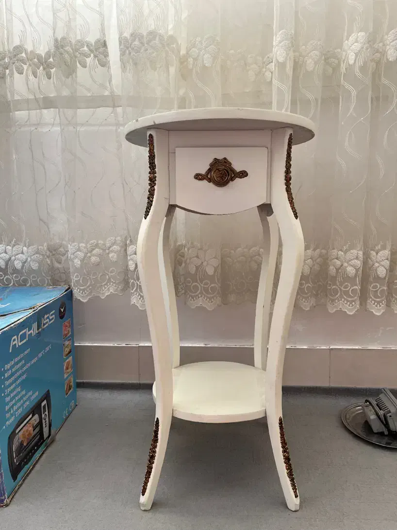 میز تلفن|میز تلفن|قم, چهل درخت|دیوار