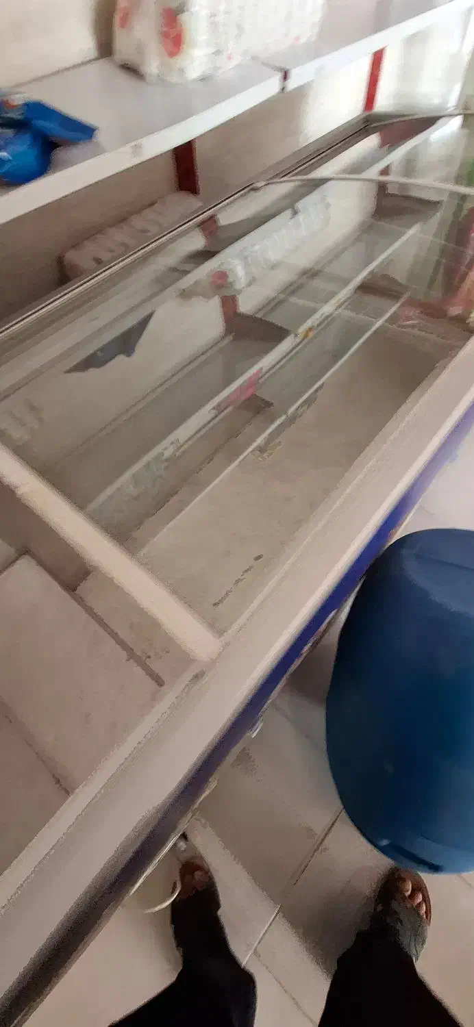 فروش قفسه ها. دوتا یخچال . دو تا فریزر .|فروشگاه و مغازه|هندیجان, |دیوار