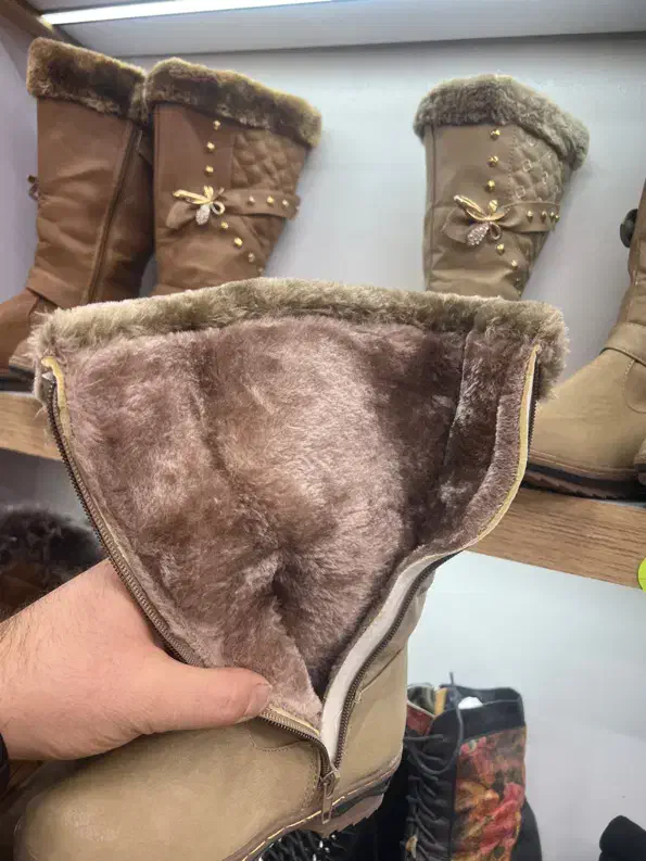 حراج بوت دخترانه خارجی|کیف، کفش، کمربند|ابهر, |دیوار