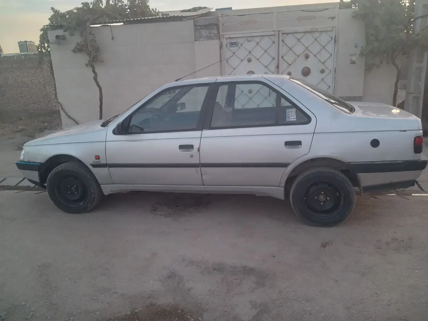 پژو ۴۰۵|خودرو سواری و وانت|نیشابور, ده حلاج|دیوار