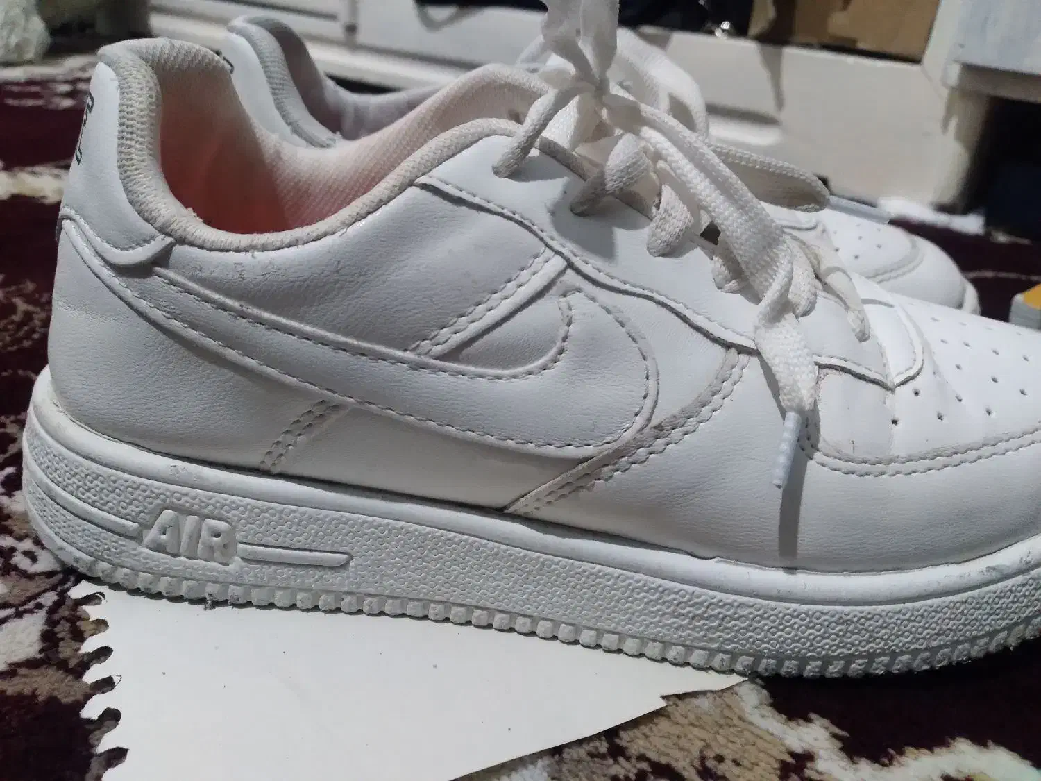 کفش|کیف، کفش، کمربند|شیروان (خراسان), |دیوار