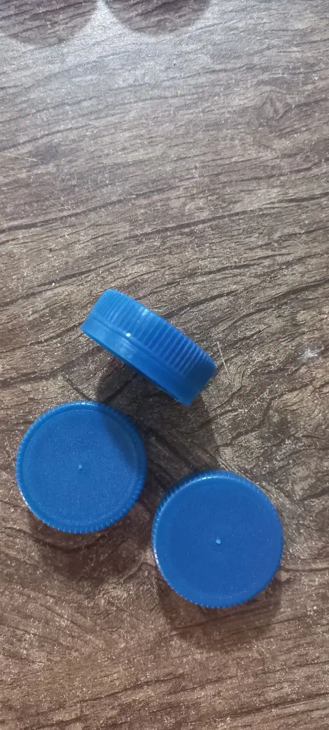 فروش درب بطری آب معدنی دررنگهای مختلف|ظروف نگهدارنده، پلاستیکی، یک‌بارمصرف|پاکدشت, پاکدشت (مامازند)|دیوار