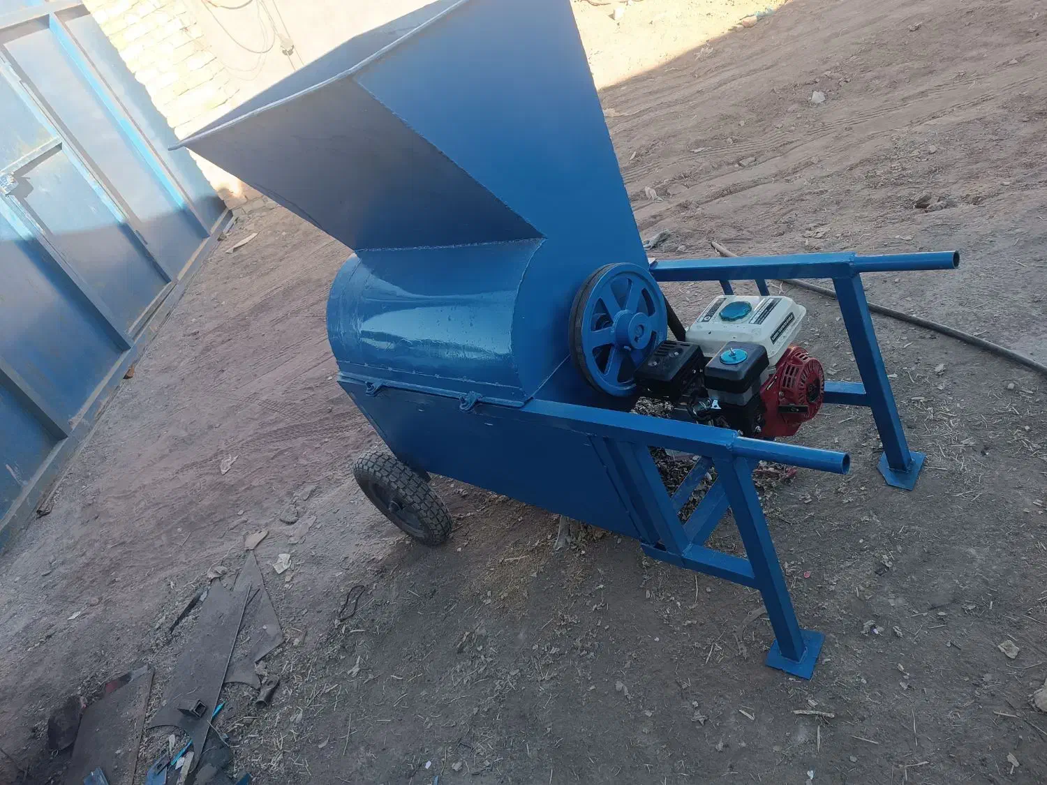 خرمن کوب یا علف خردکن برقی و موتور بنزینی|ماشین‌آلات صنعتی|رفسنجان, |دیوار