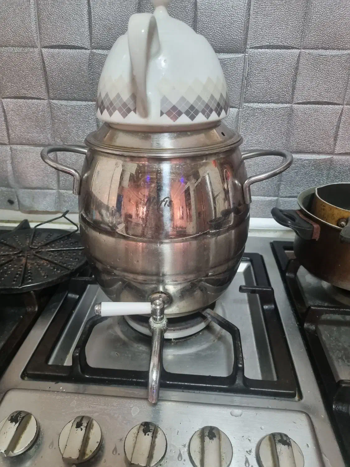 سماور با قوری بسیار شیک|سماور، چای‌ساز، قهوه‌ساز|بندرعباس, |دیوار