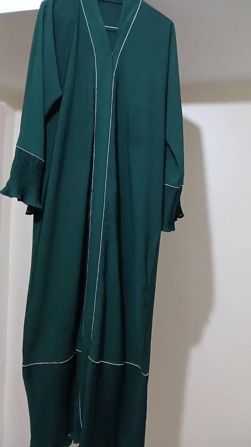 عبا مجلسی|لباس|اصفهان, گلزار|دیوار