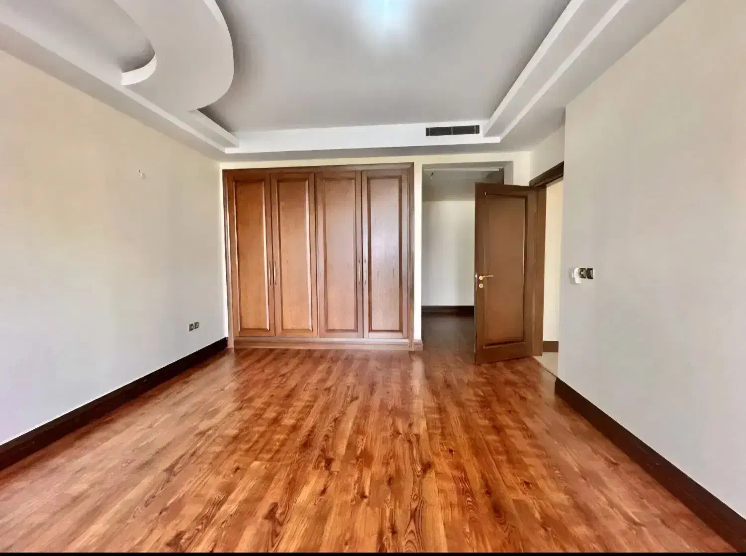 برج نشینی/قطب گردشگری/۱۲۱متر/معاوضه با خودرو|فروش آپارتمان|تهران, شهرک دانشگاه شریف|دیوار