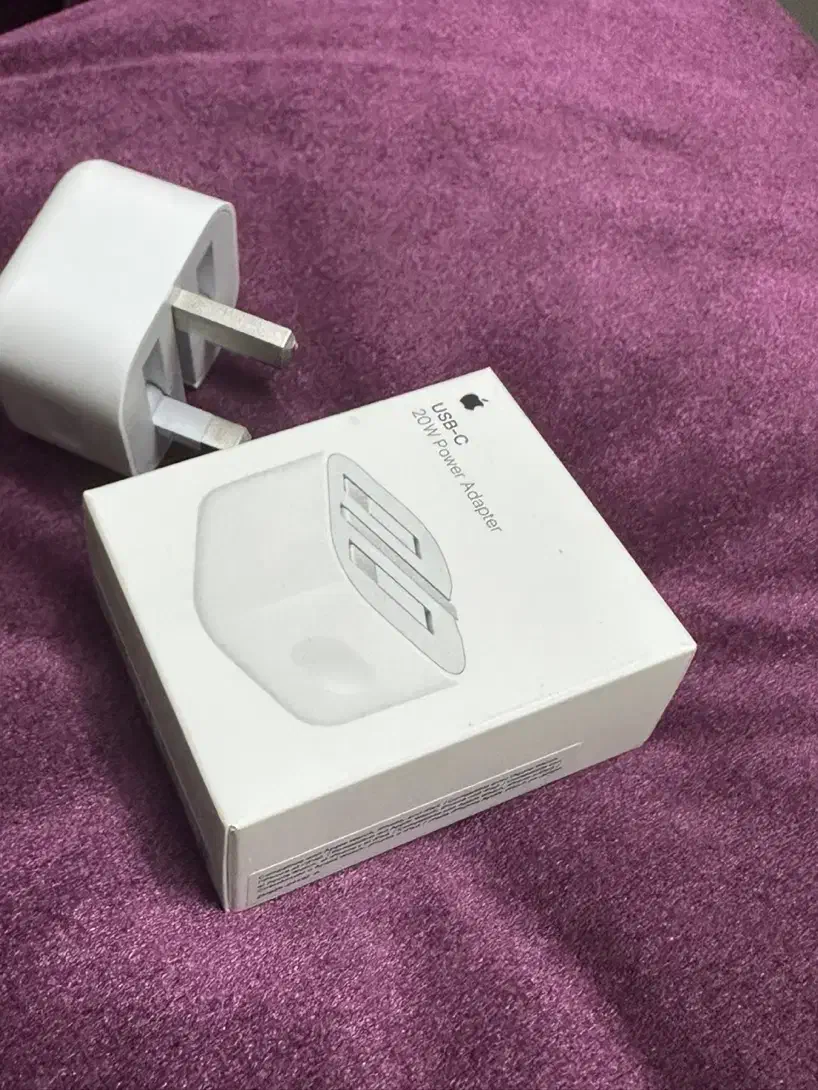 آداپتور ۲۰ وات 20w|لوازم جانبی موبایل و تبلت|کاشان, ۲۲ بهمن|دیوار