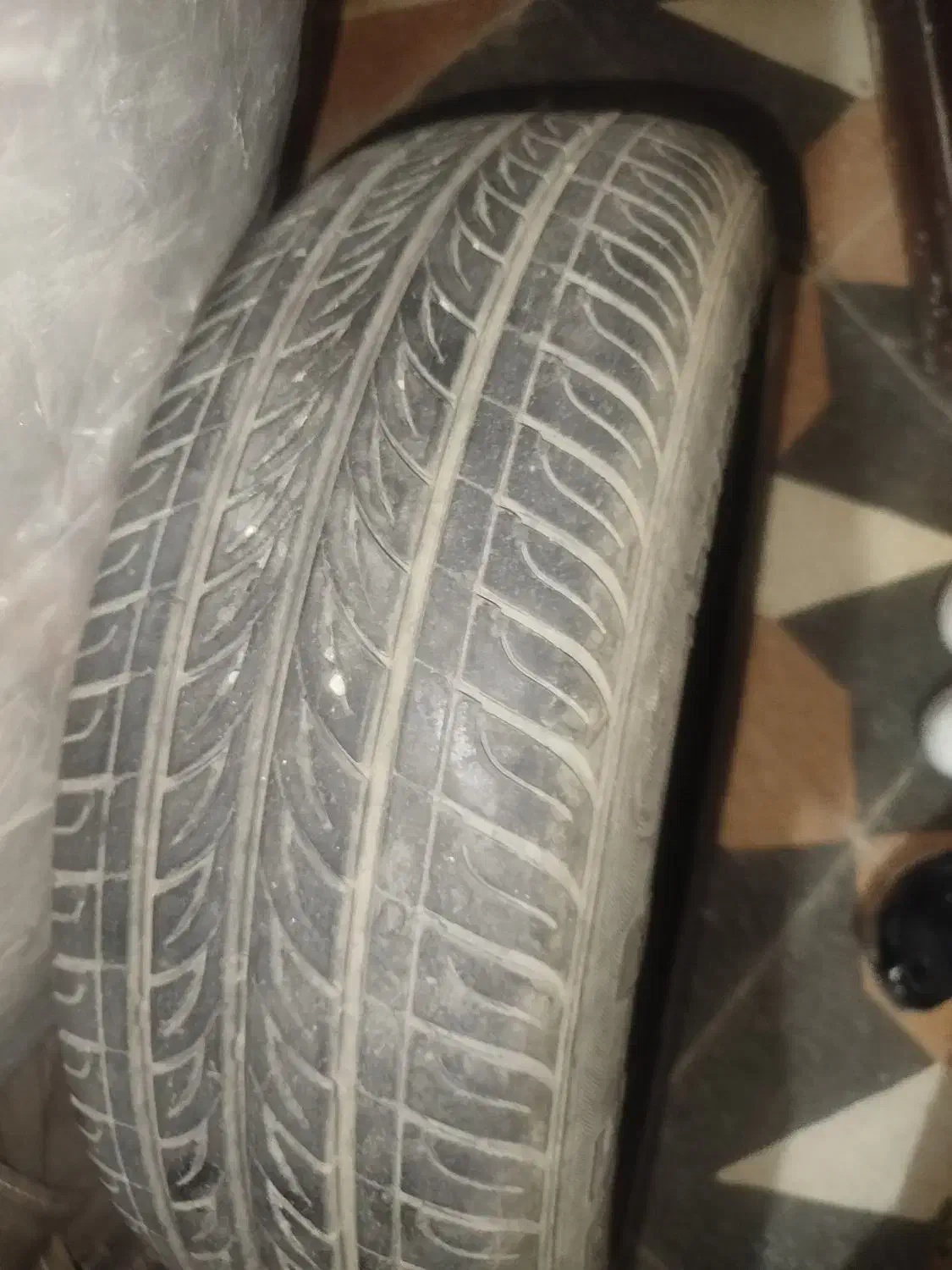 لاستیک پارس سایز 15|قطعات یدکی و لوازم جانبی|خمینی‌شهر, |دیوار