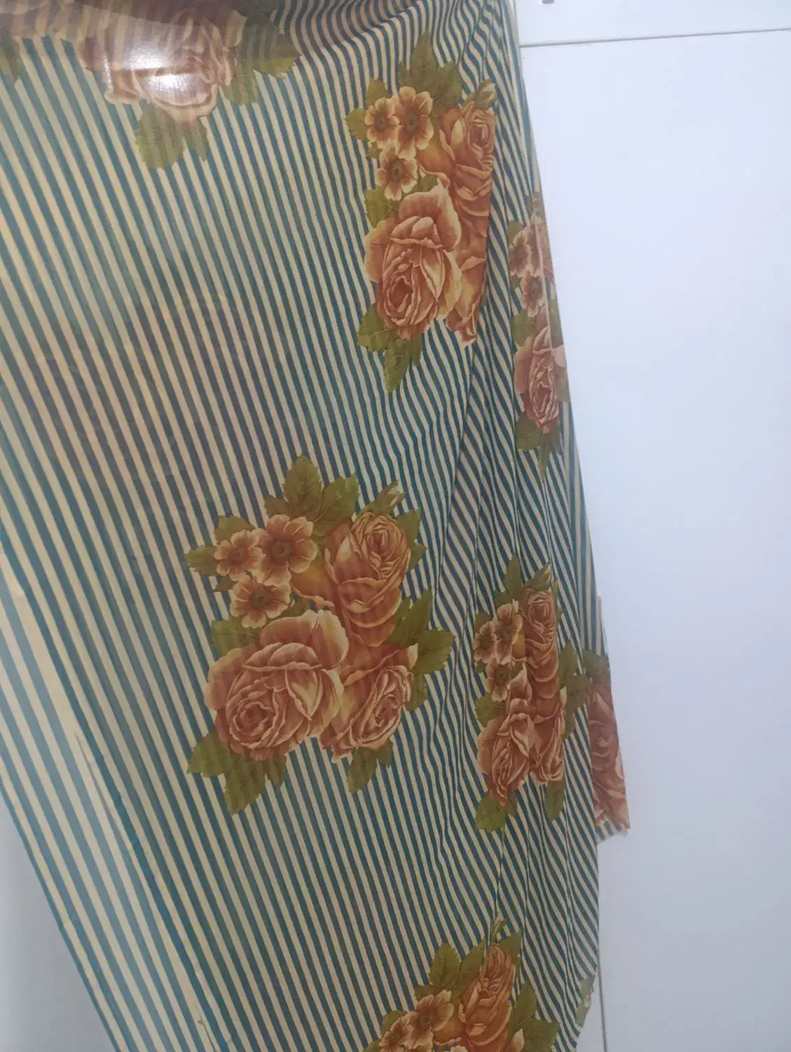 پارچه|لباس|سنندج, |دیوار