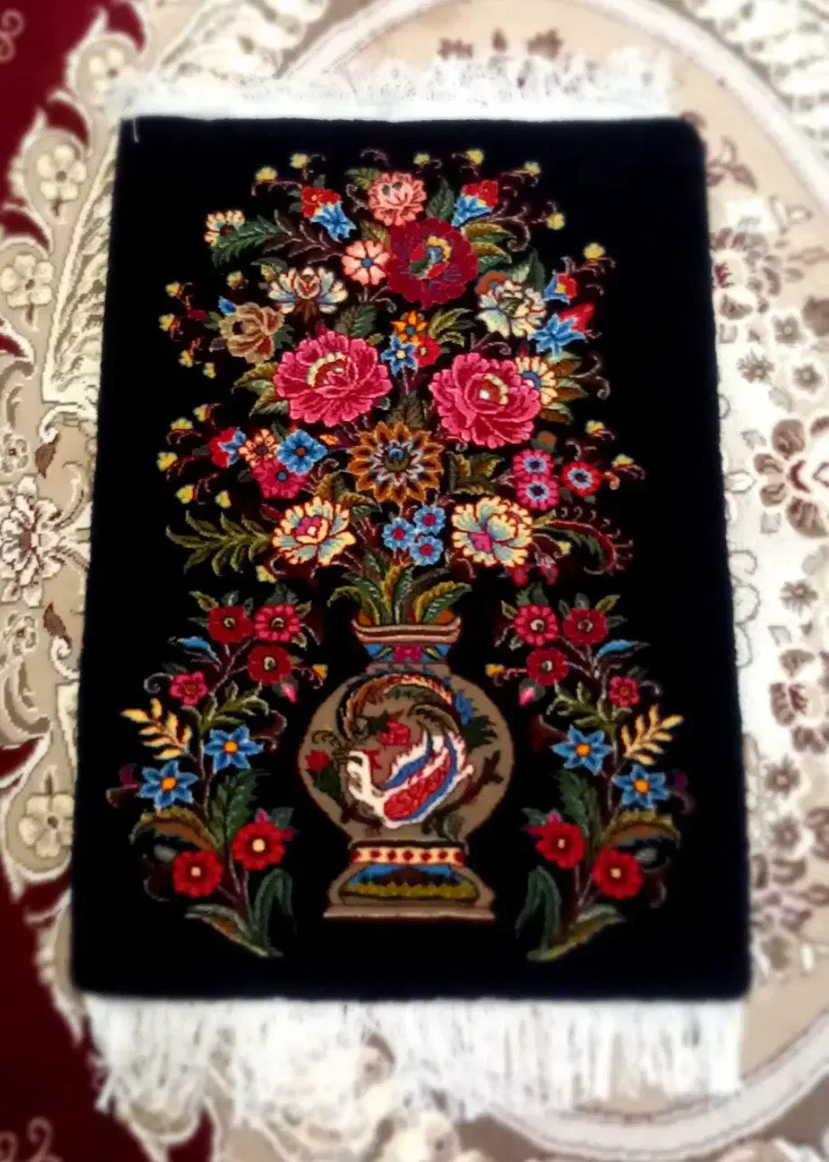 تابلو فرش دستبافت تمیز وزیبا مشتری واقعی تماس گیرد|تابلو فرش|بیجار, |دیوار