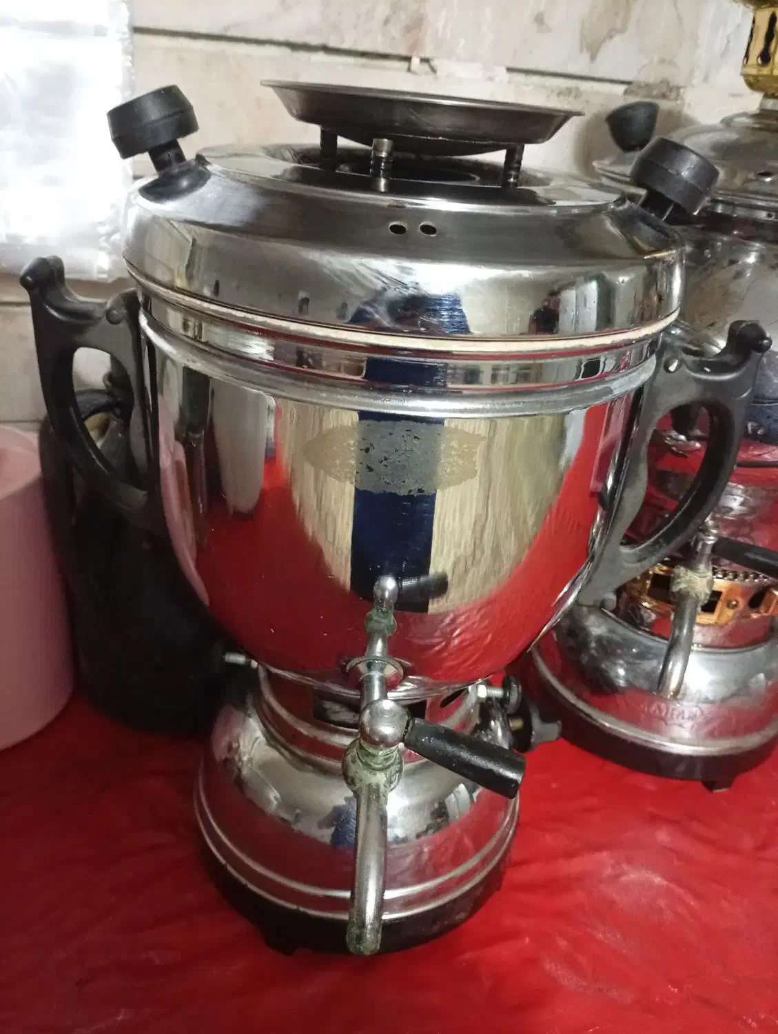 سماور به فروش میرسد|سماور، چایساز، قهوهساز|خمینیشهر, |دیوار