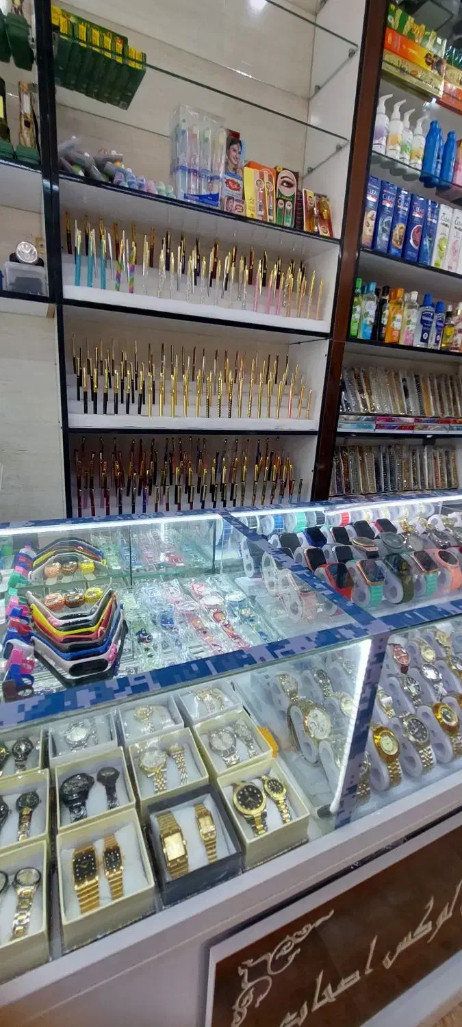 فروش وسایل بادکورمغازه خ نبوت نبش نبوت ۳۸مسجدنور|فروش مغازه و غرفه|سراوان, |دیوار