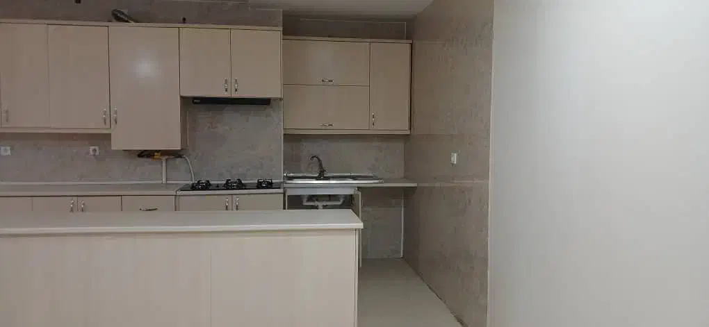 آپارتمان|فروش آپارتمان|هشتگرد, شهرک ارم شرقی|دیوار