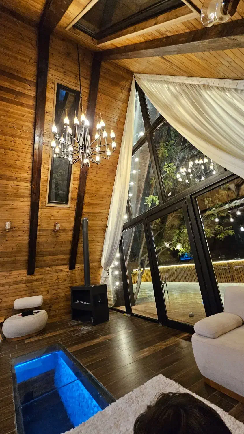 اجاره ویلا استخردار و کلبه سوئیسی سوییت خونه باغ|اجارهٔ کوتاه‌مدت ویلا و باغ|یاسوج, |دیوار