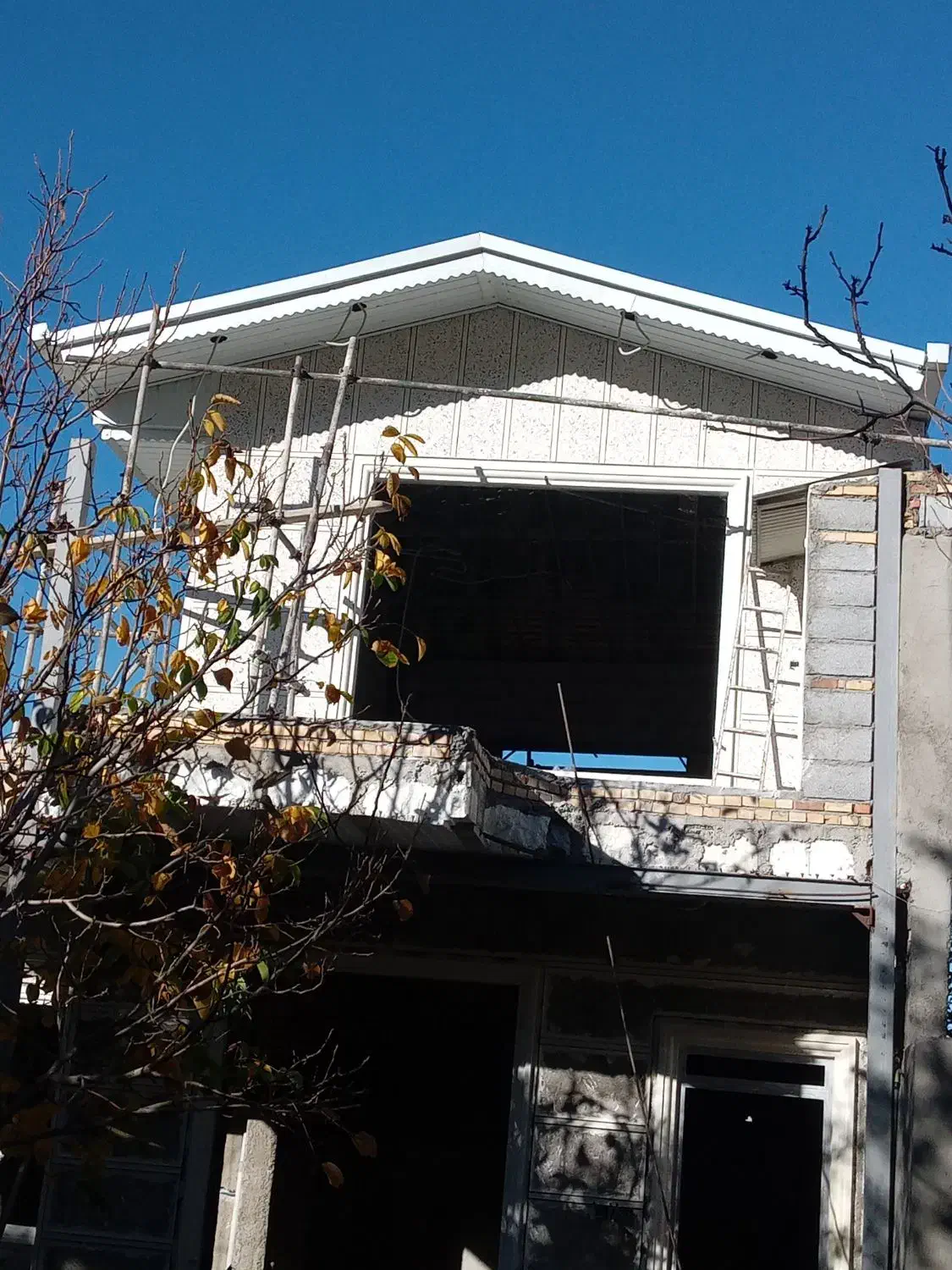 جوشکاری واجرای شیروانی|خدمات پیشه و مهارت|سراب, |دیوار