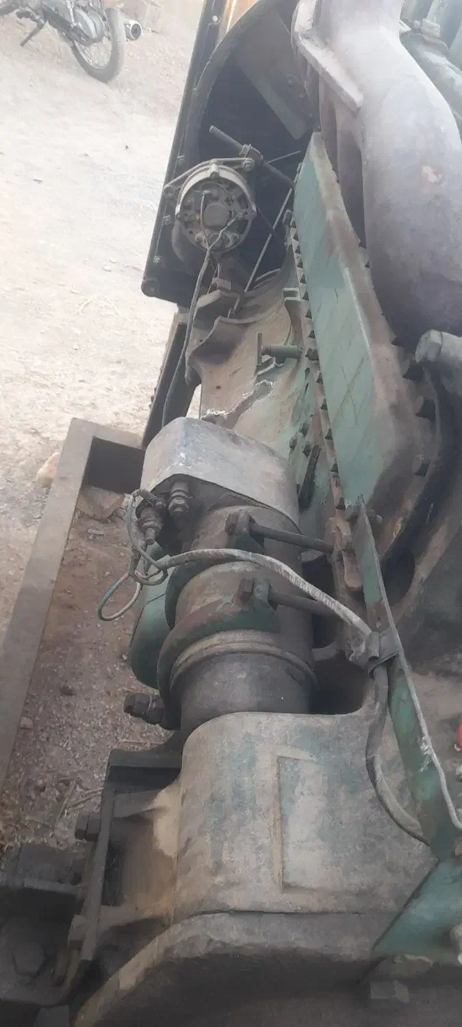 موتور بنز ۱۰ تن|ماشینآلات صنعتی|خنداب, |دیوار