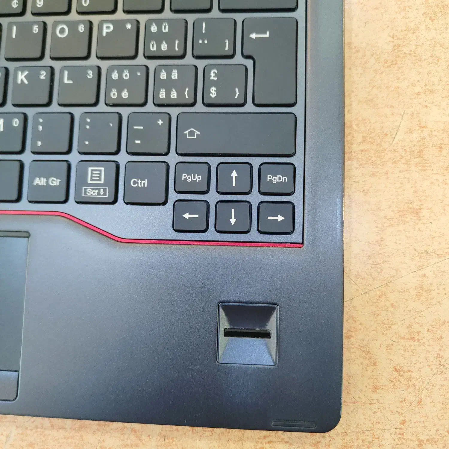 FUJITSU CORE i7 لمسی چرخشی  سبک|رایانه همراه|قم, صفائیه|دیوار