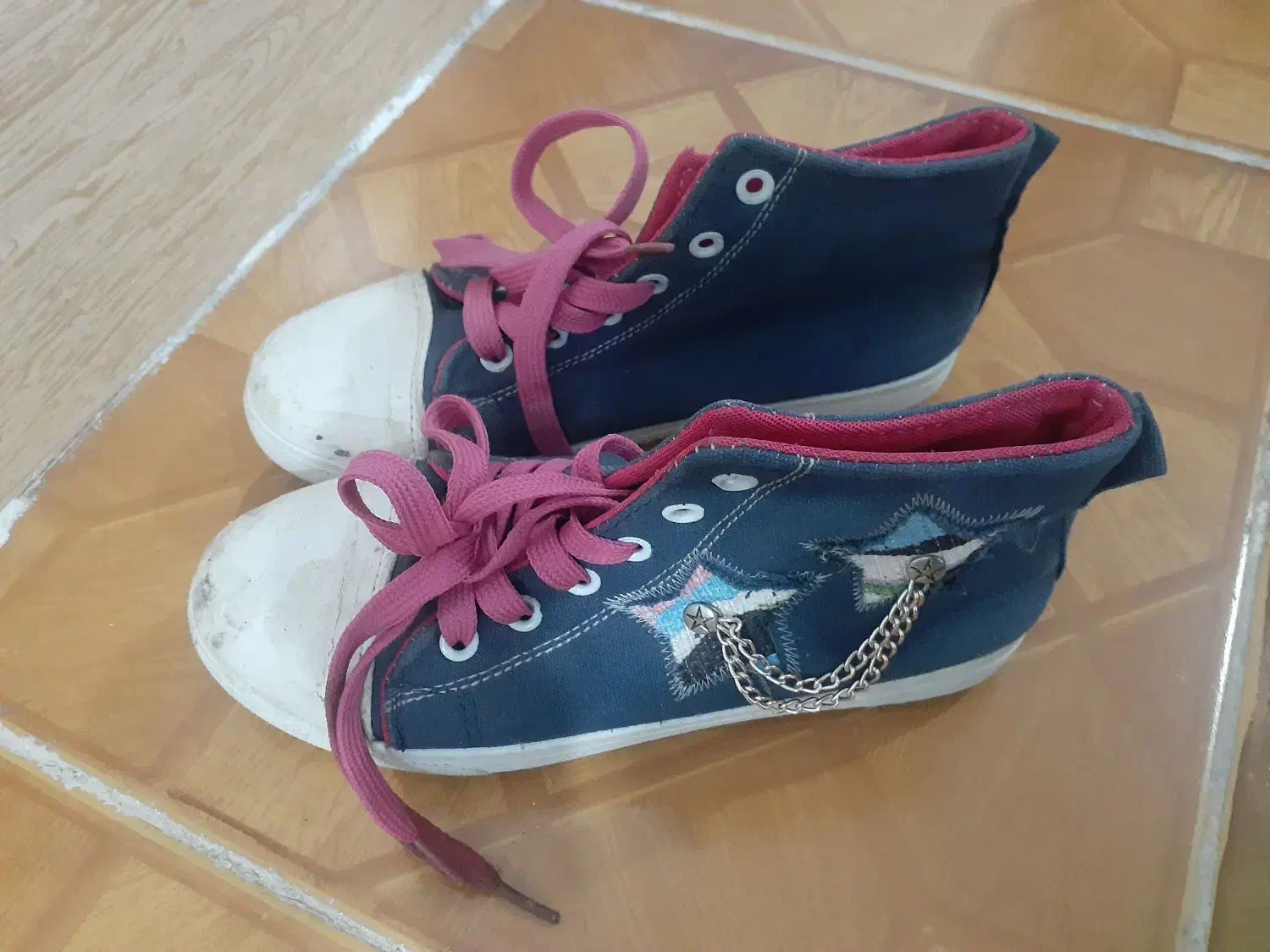 دو جفت کفش و یه جفت دمپایی مجلسی با قیمت پایین|کیف، کفش، کمربند|بندرعباس, |دیوار