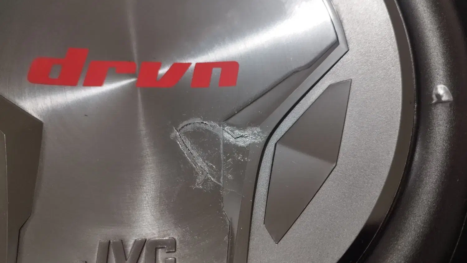 ساب ووفر|صوتی و تصویری|صومعه‌سرا, |دیوار