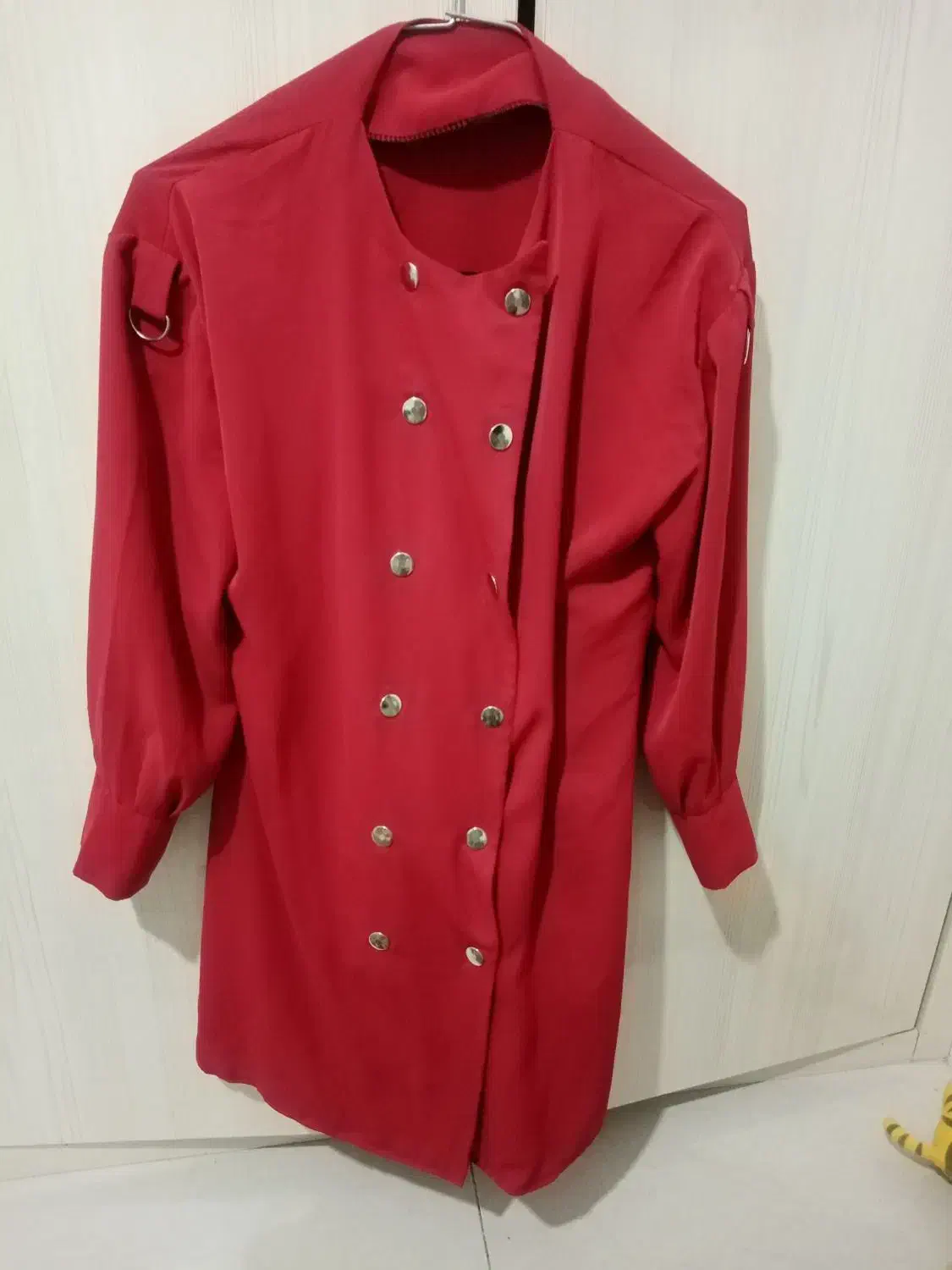 مانتو|لباس|نیشابور, راه آهن|دیوار