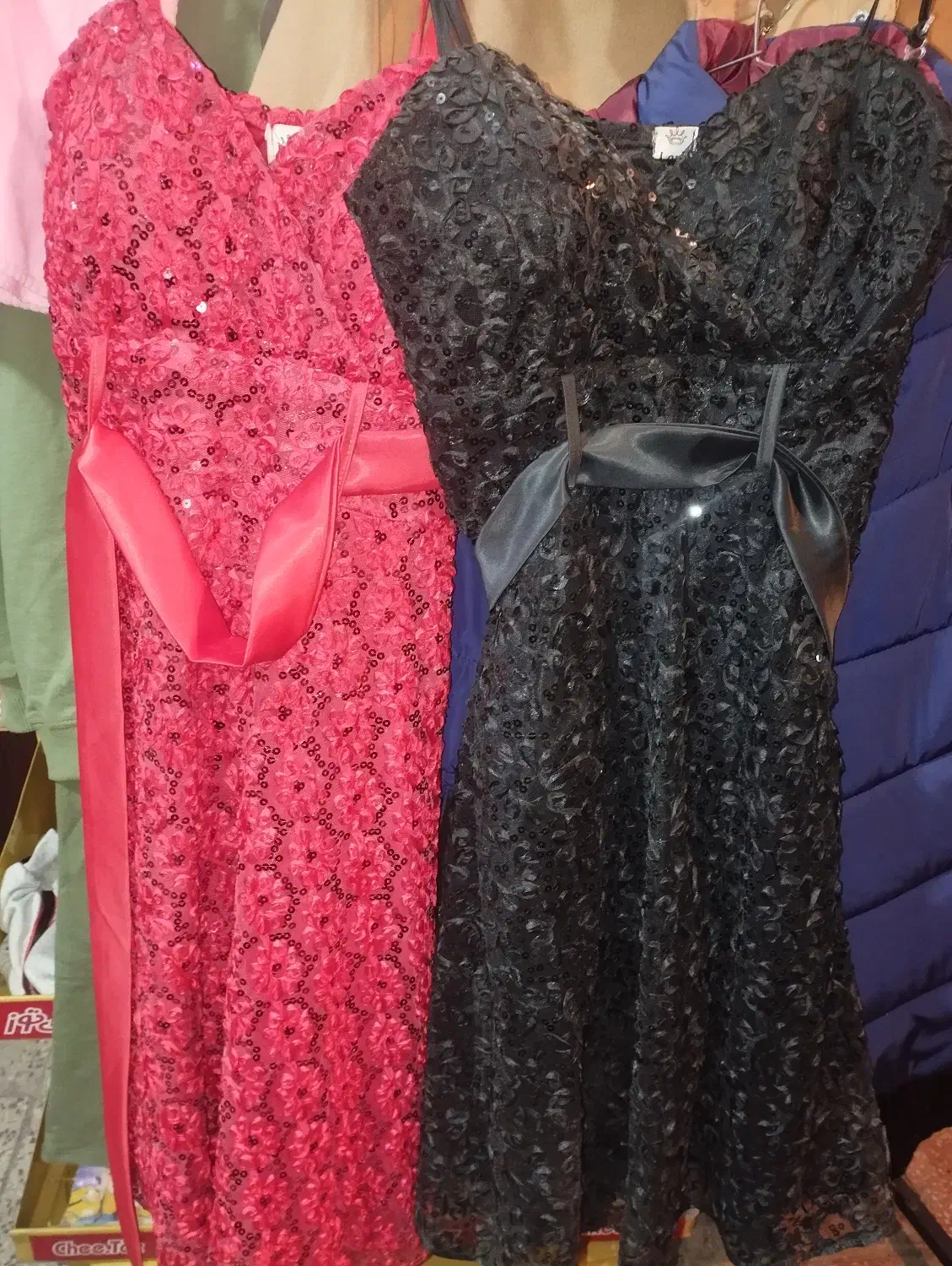 فروش پوشاک بدلیل جمع کردن مغازه|لباس|اراک, |دیوار