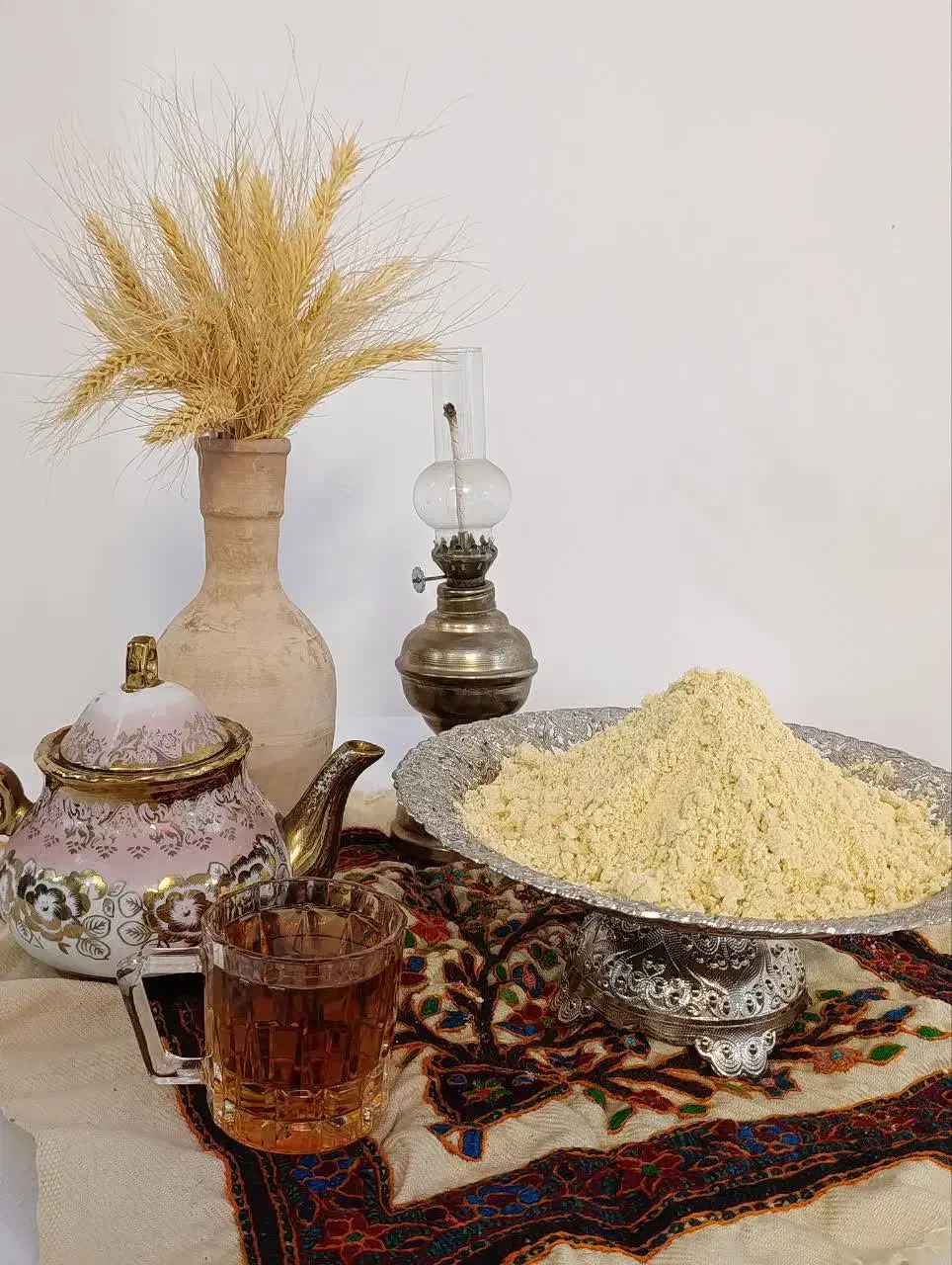 بمب انرژی قوتو عزیز جون کرمانی|خوردنی و آشامیدنی|خاش, |دیوار