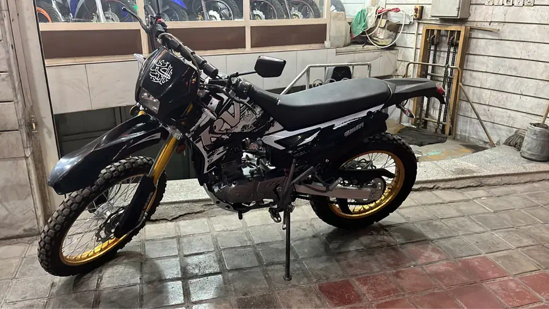 تریل روان ۴۰۳|موتورسیکلت|خمینی‌شهر, |دیوار