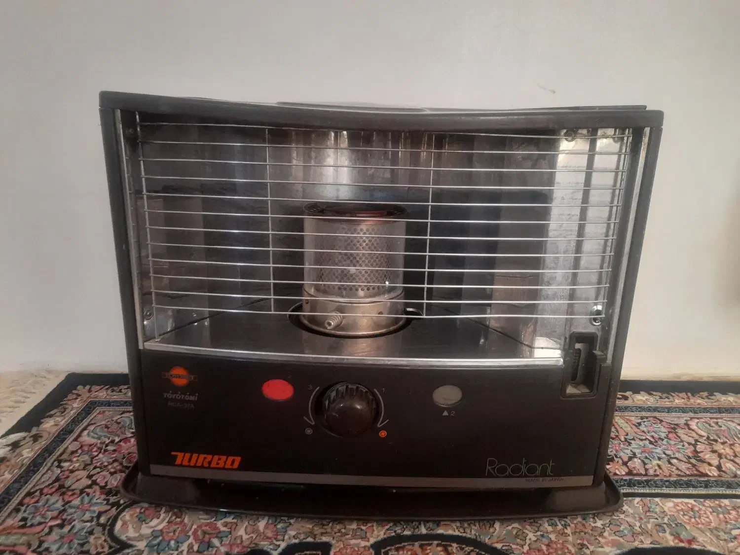 تیوست ژاپنی|بخاری، هیتر، شومینه|خاش, |دیوار