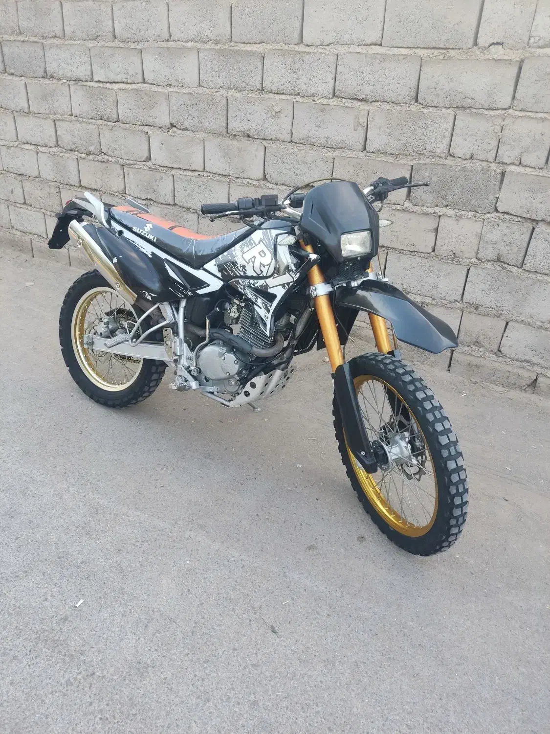 روان|موتورسیکلت|راور, |دیوار