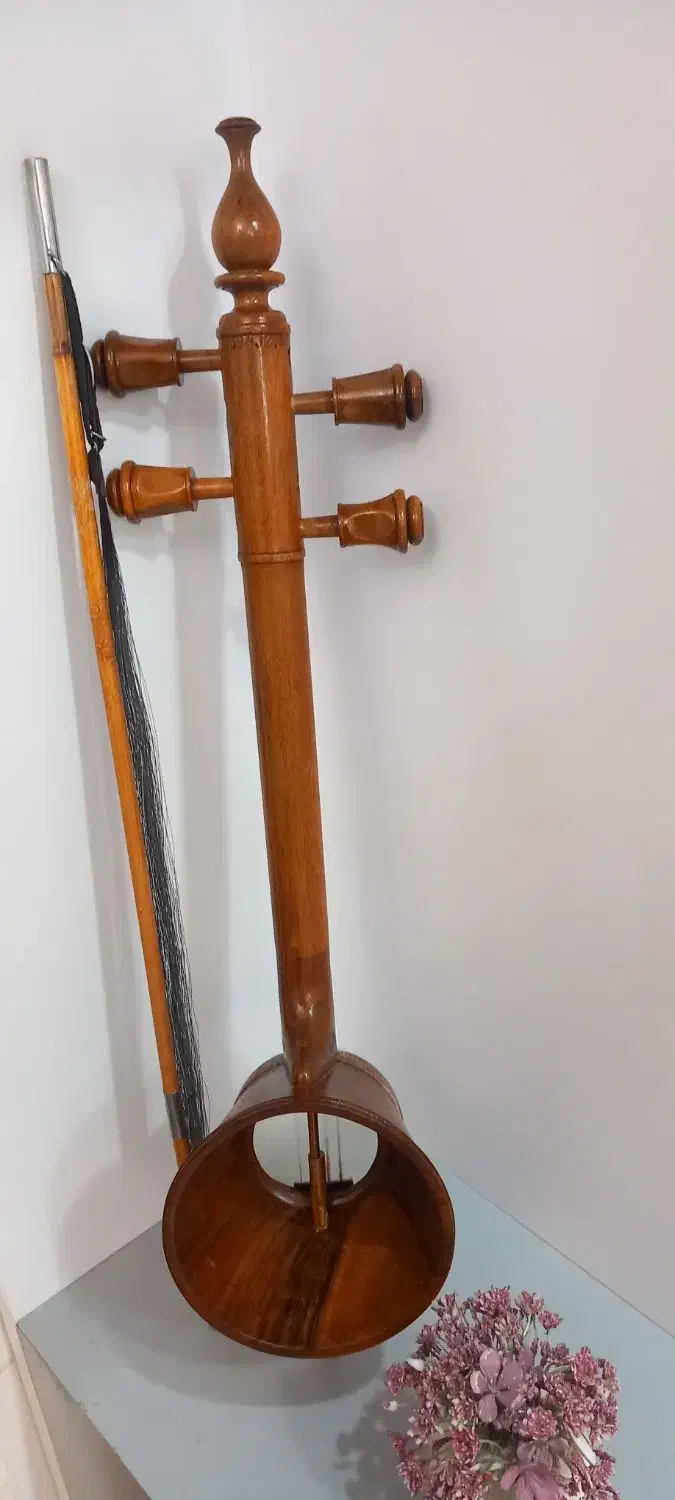 کمانچه مراحمی پشت باز|سازهای سنتی|خرمآباد, |دیوار