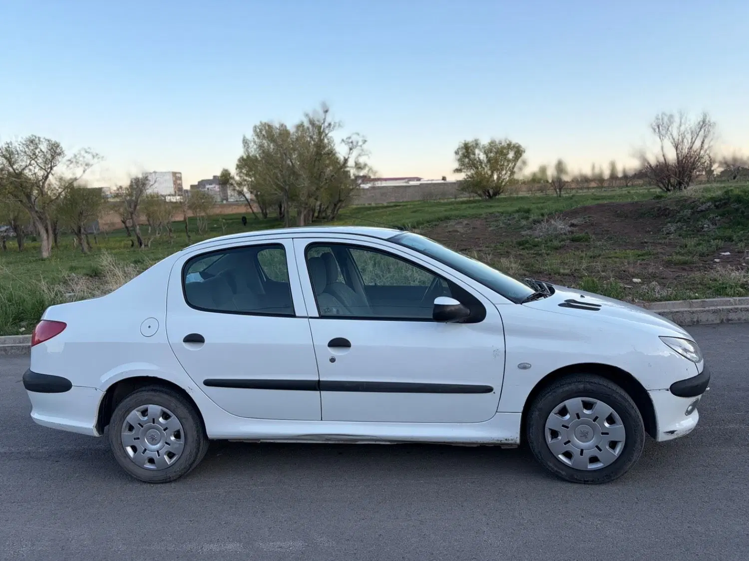 206 SD  مدل 95  V8|خودرو سواری و وانت|قیدار, |دیوار