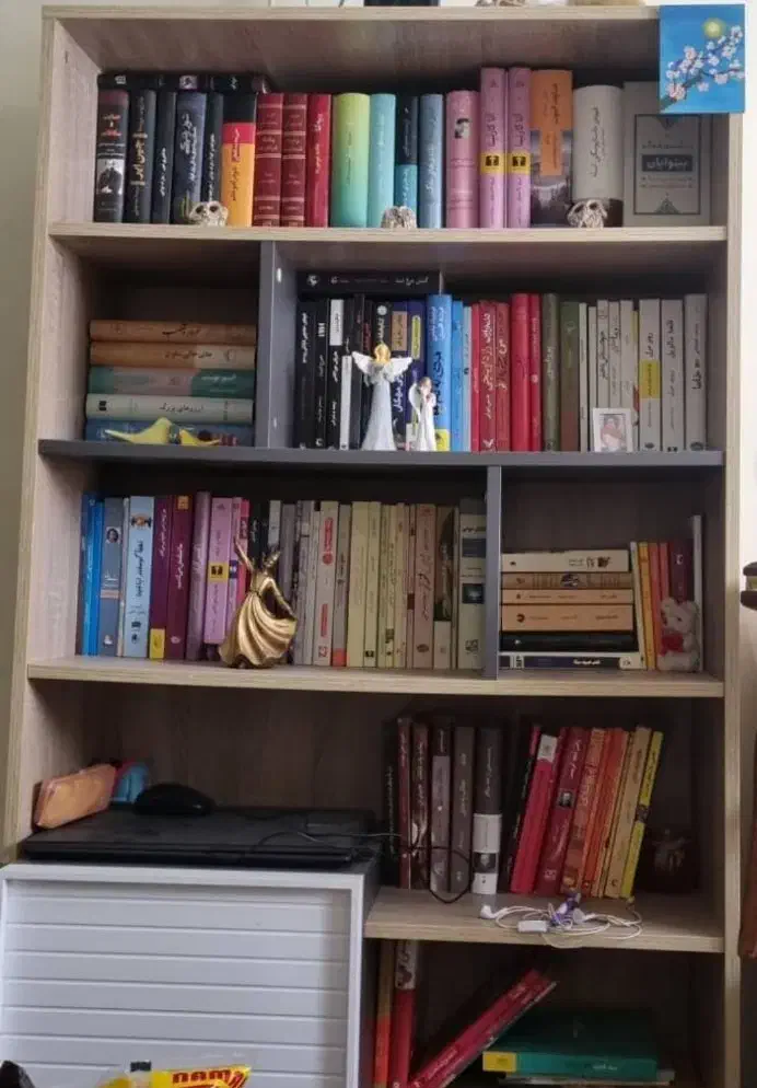 کتابخونه شیک و جادار|کتابخانه، شلف، قفسه‌های دیواری|بروجرد, |دیوار