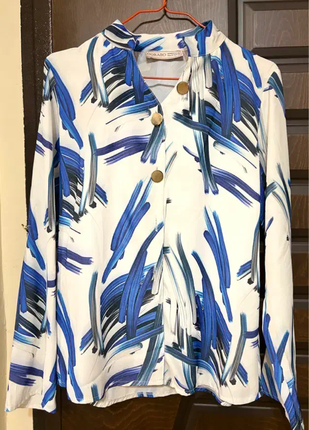 شومیز|لباس|ساری, |دیوار