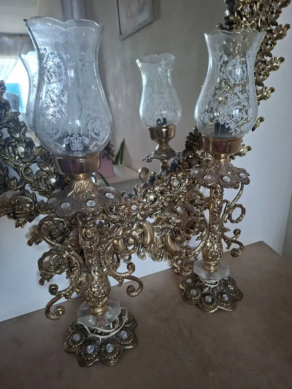 آینه و شمعدان|آینه|تهران, بهار|دیوار